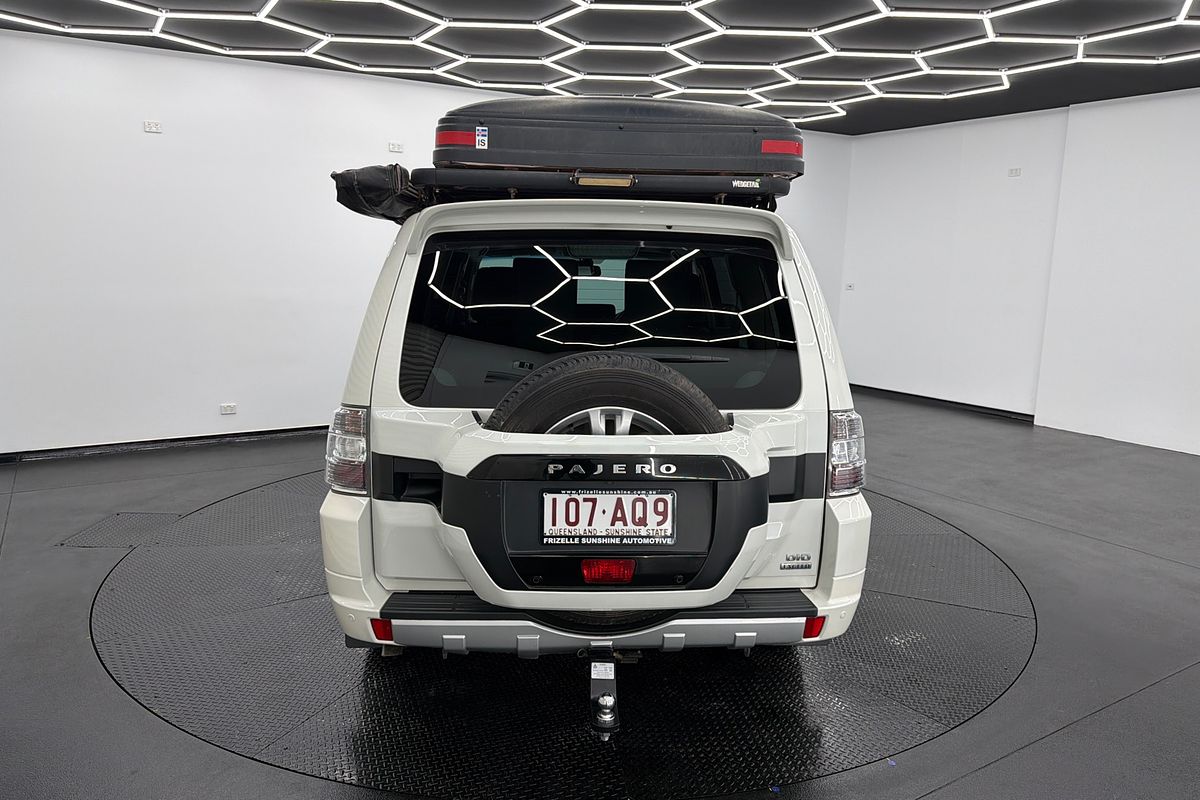 2020 Mitsubishi Pajero Exceed NX