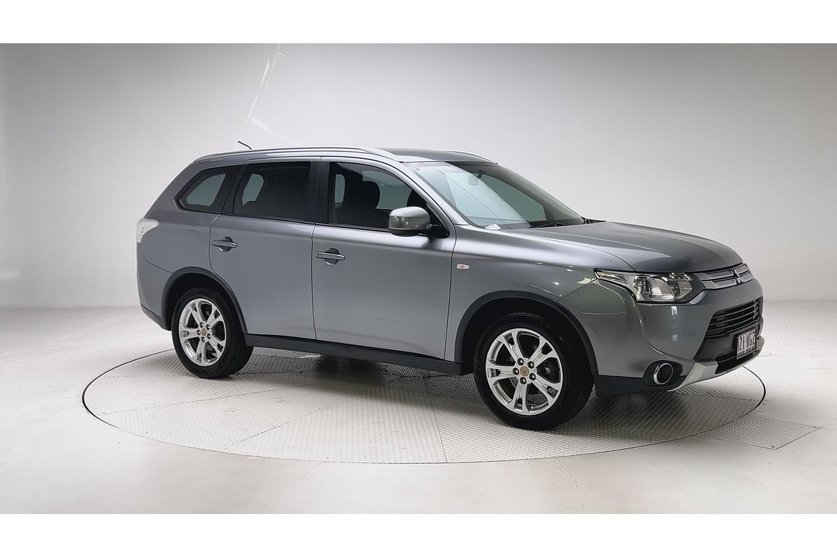 2014 Mitsubishi Outlander ES ZJ