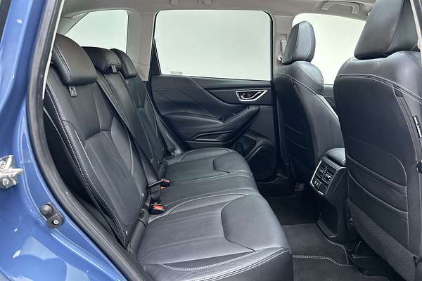 2019 Subaru Forester 2.5i-S S5 thumb-11