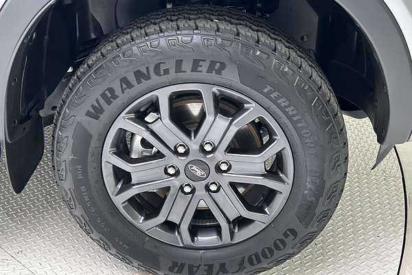 2025 Ford Ranger Wildtrak 4X4 2.0L thumb-9