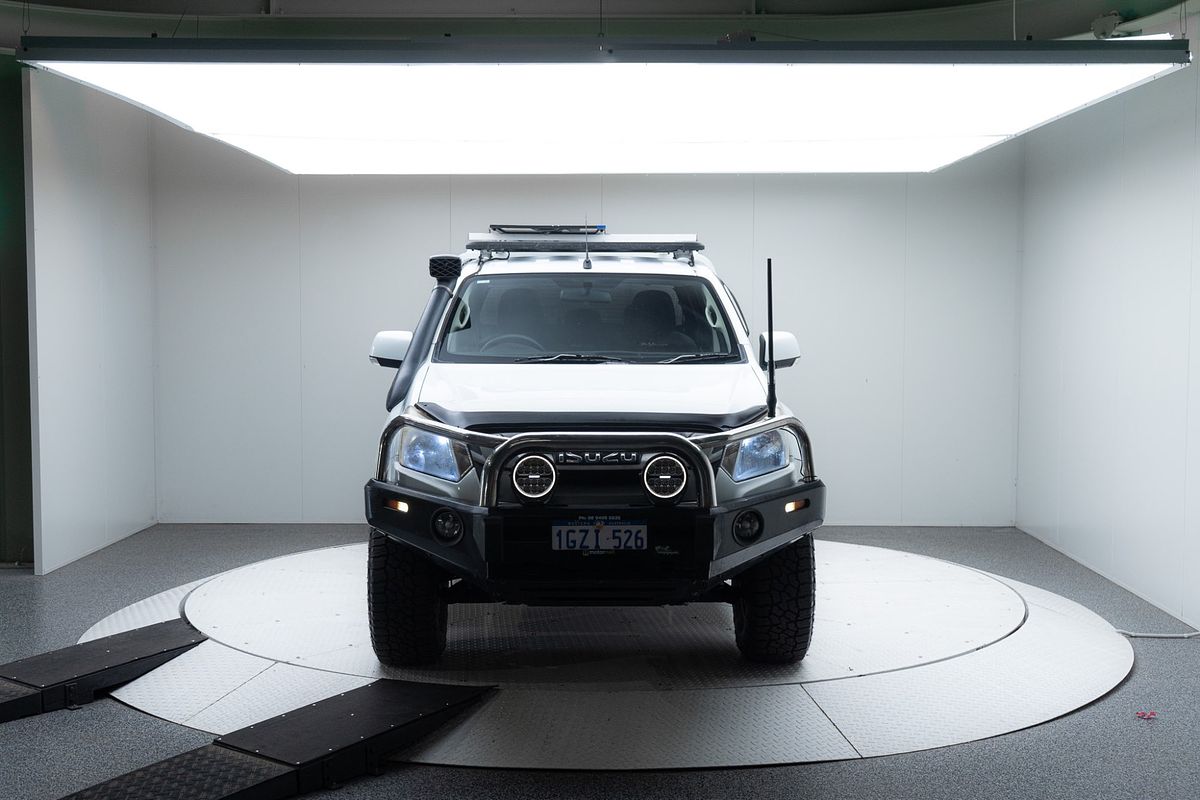 2018 Isuzu D-MAX SX 4X4