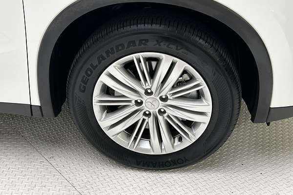 2024 Mitsubishi Outlander LS ZM thumb-9