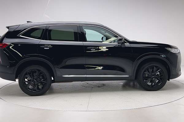 2022 GWM Haval H6 Ultra B01 thumb-2