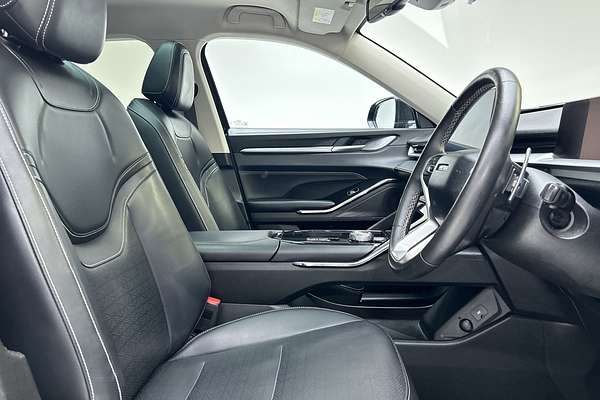 2022 GWM Haval H6 Ultra B01 thumb-12