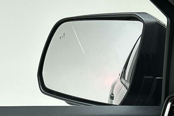 2025 Ford Ranger Wildtrak 4X4 3.0L thumb-16