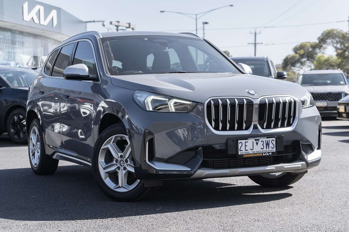 2023 BMW X1 sDrive18i U11