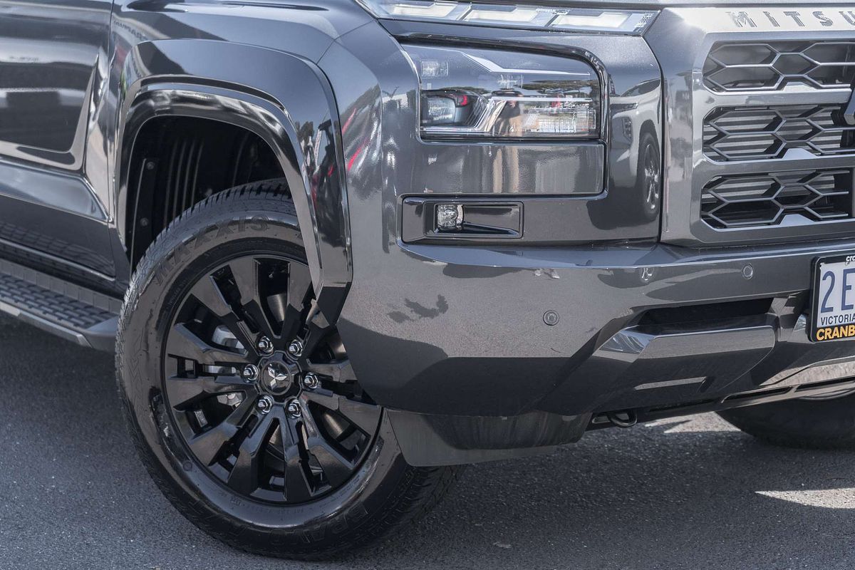 2025 Mitsubishi Triton GSR MV 4X4