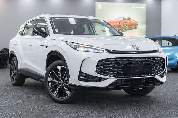 2025 MG HS Excite AS33