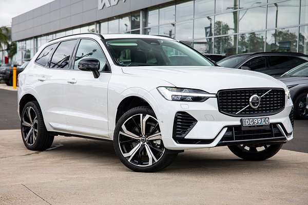 2022 Volvo XC60 Recharge Plug-In Hybrid