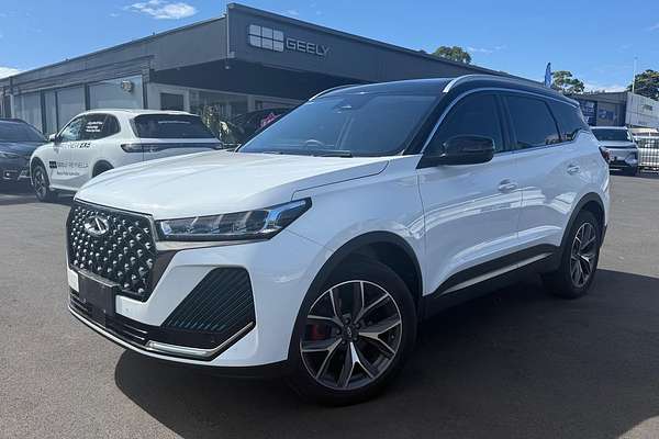 2024 Chery Tiggo 7 Pro Ultimate AWD thumb-0