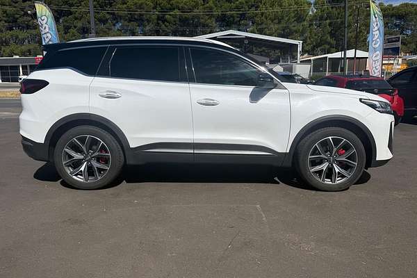 2024 Chery Tiggo 7 Pro Ultimate AWD thumb-2