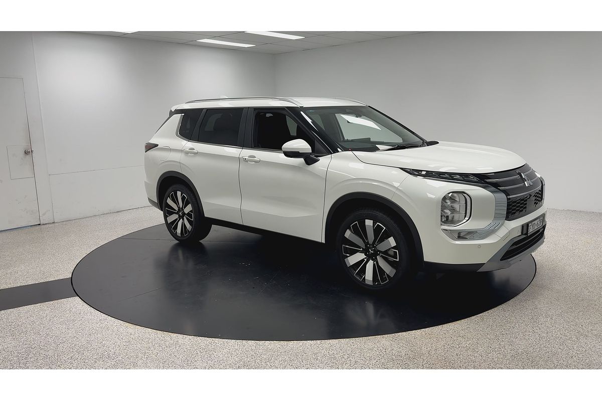 2025 Mitsubishi Outlander Aspire ZM