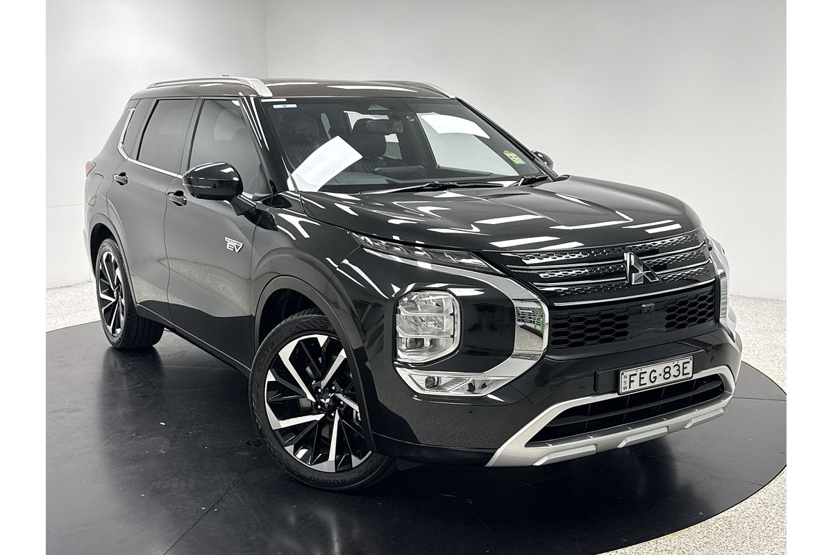 2023 Mitsubishi Outlander PHEV Exceed Tourer ZM
