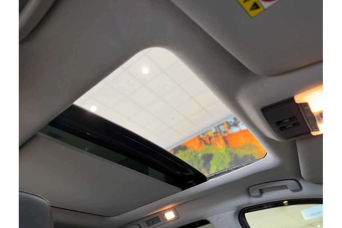 2023 Nissan Pathfinder Ti-L R53