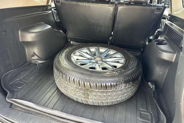 2016 Mitsubishi Pajero Sport Exceed QE thumb-15