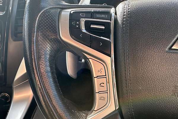 2016 Mitsubishi Pajero Sport Exceed QE thumb-25