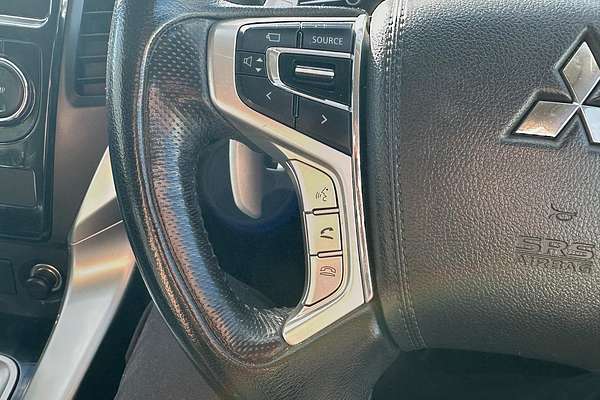 2016 Mitsubishi Pajero Sport Exceed QE thumb-27