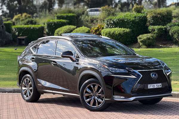 2015 Lexus NX NX300h F Sport AYZ15R