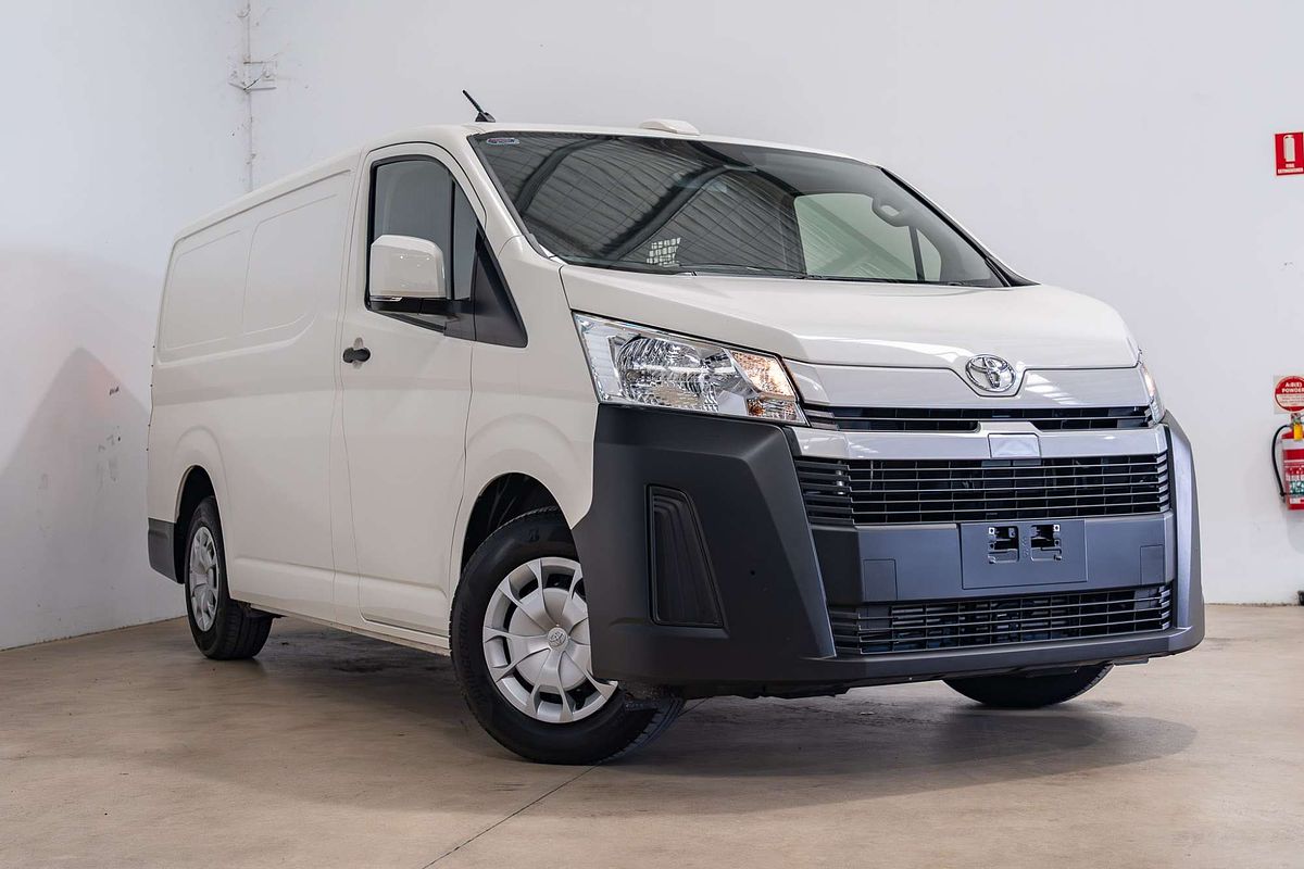 2024 Toyota Hiace GDH300R LWB