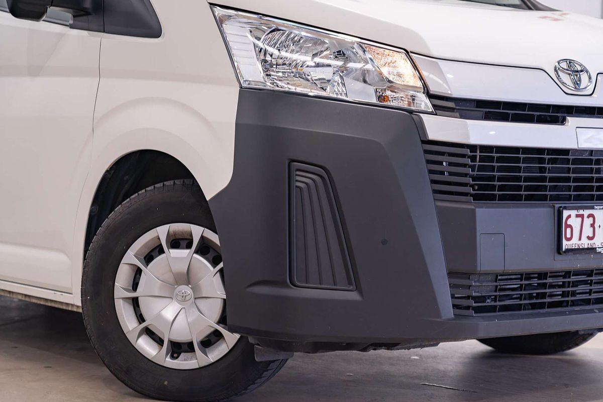 2022 Toyota Hiace GDH320R ELWB High Roof