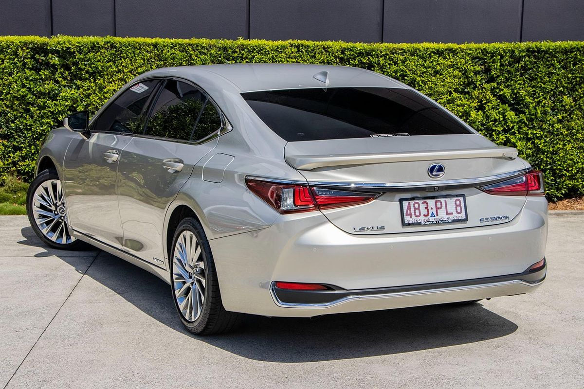 2022 Lexus ES ES300h Sports Luxury AXZH10R