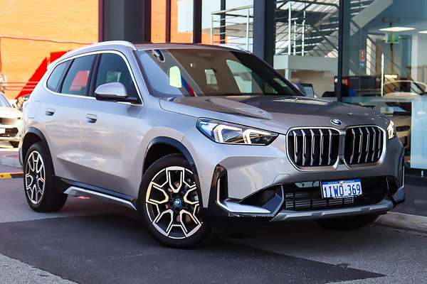 2025 BMW X1 xDrive20i U11