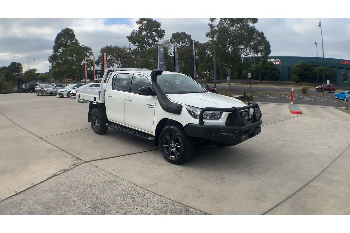 2025 Toyota Hilux SR GUN126R