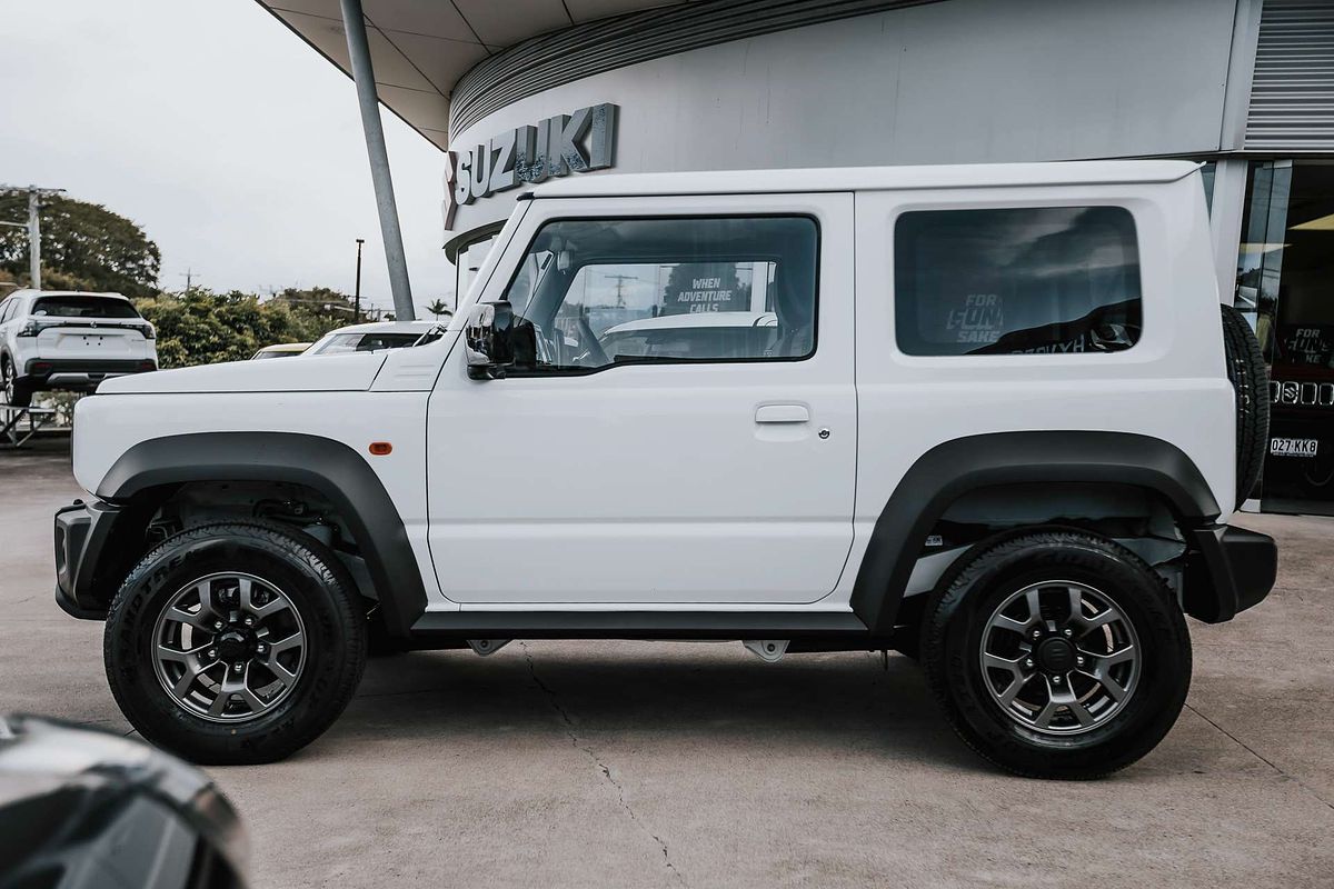 2025 Suzuki Jimny GLX GJ