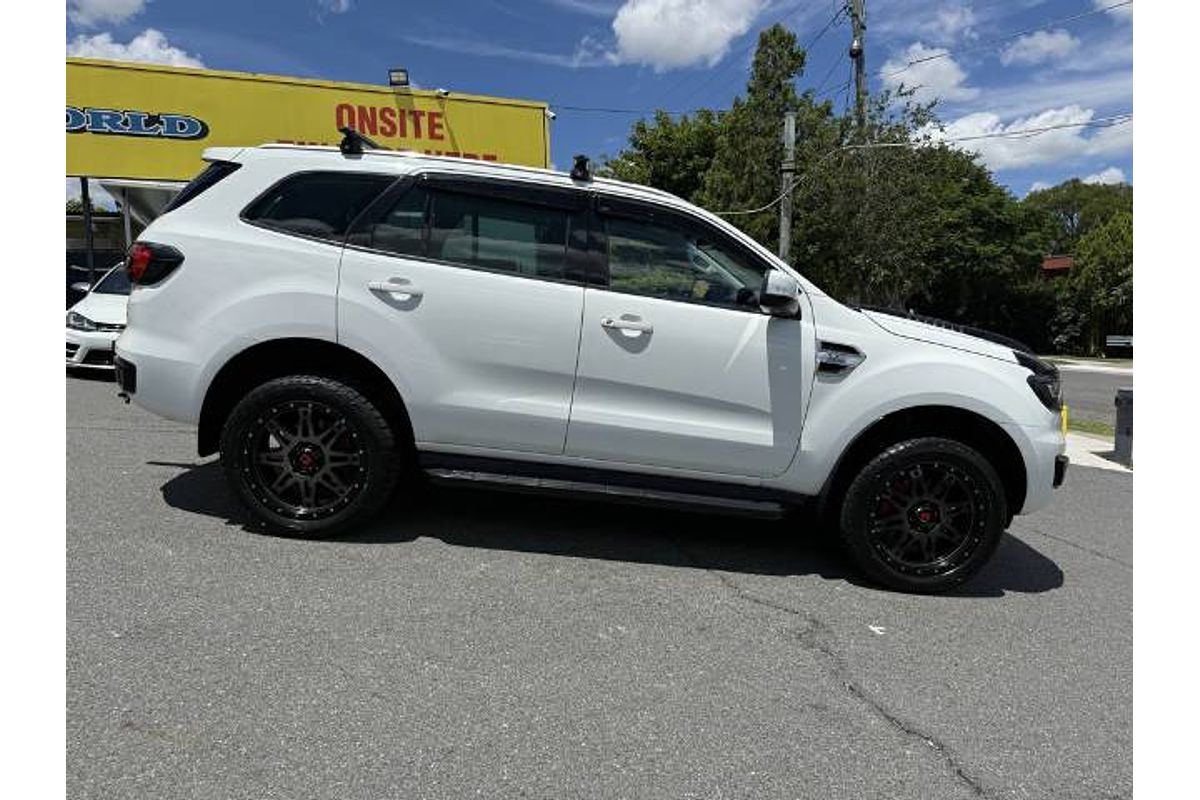 2015 Ford Everest Trend UA 3.2L