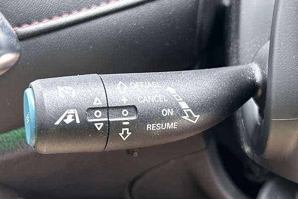 2022 MG HS Excite SAS23 thumb-16