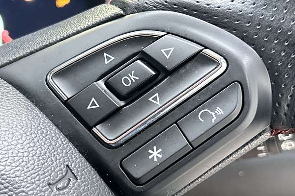 2022 MG HS Excite SAS23 thumb-17