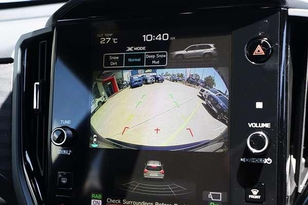 2025 Subaru Forester Hybrid Touring S6