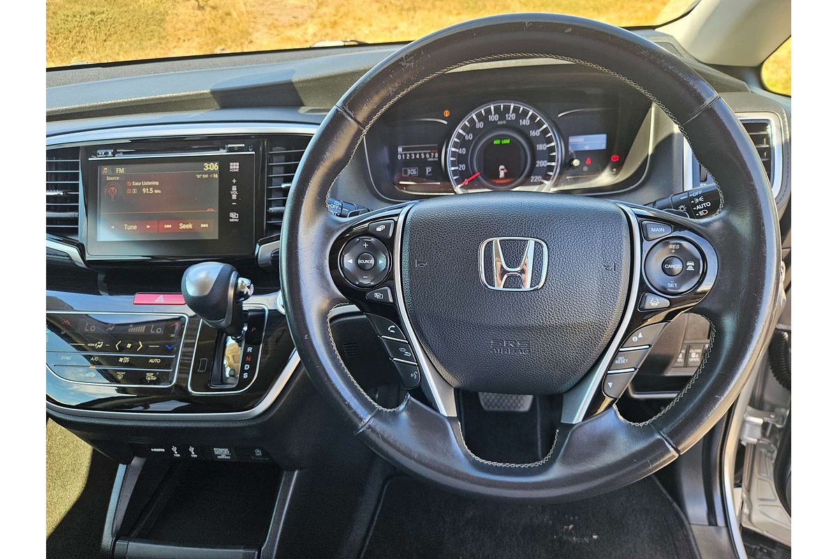 2018 Honda Odyssey VTi-L 5th Gen