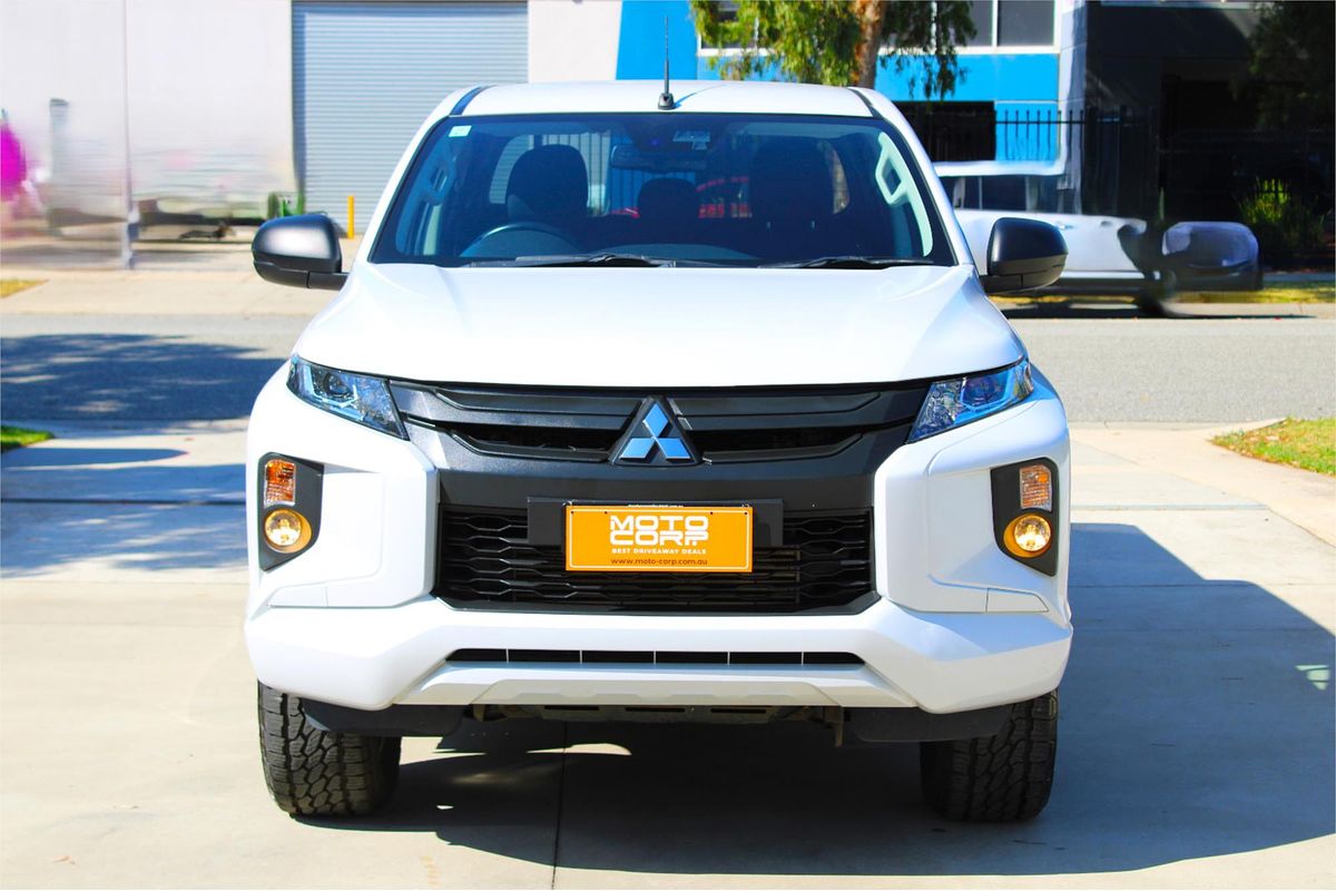 2022 Mitsubishi Triton GLX-R MR Rear Wheel Drive