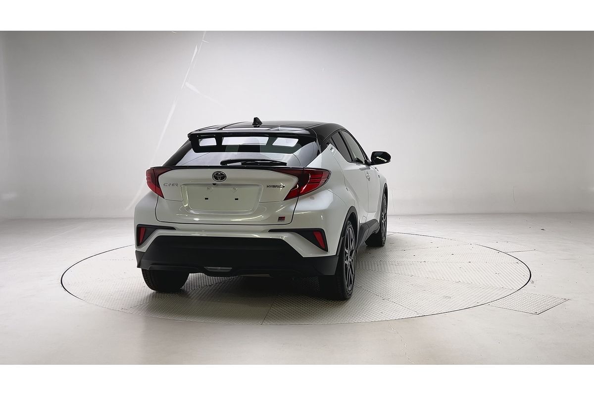 2022 Toyota C-HR GR Sport ZYX10R
