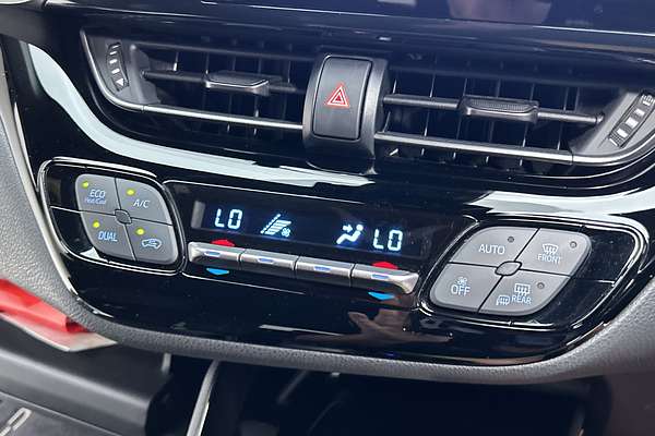 2022 Toyota C-HR GR Sport ZYX10R thumb-16