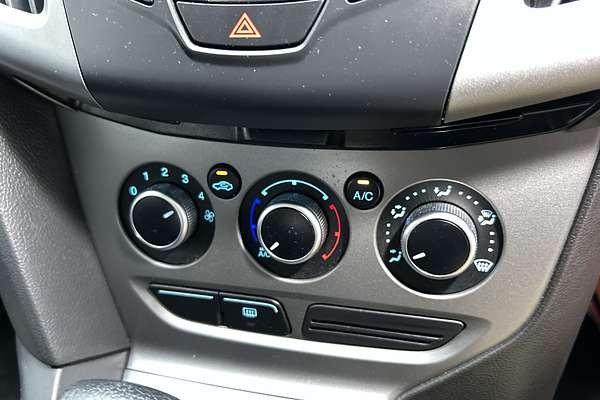 2014 Ford Focus Trend LW MKII thumb-15