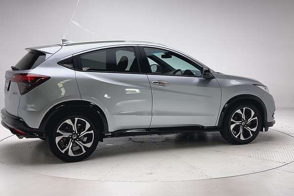2020 Honda HR-V RS thumb-2