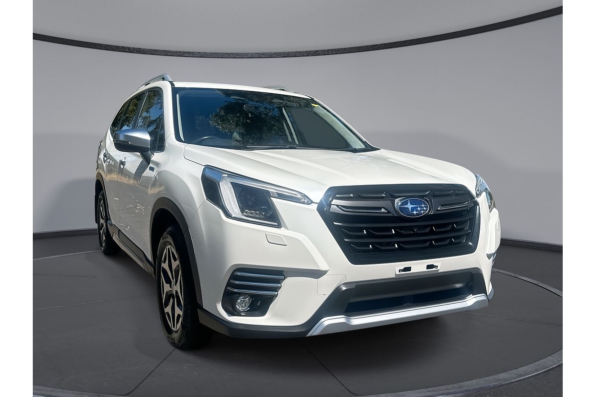2023 Subaru Forester Hybrid L S5