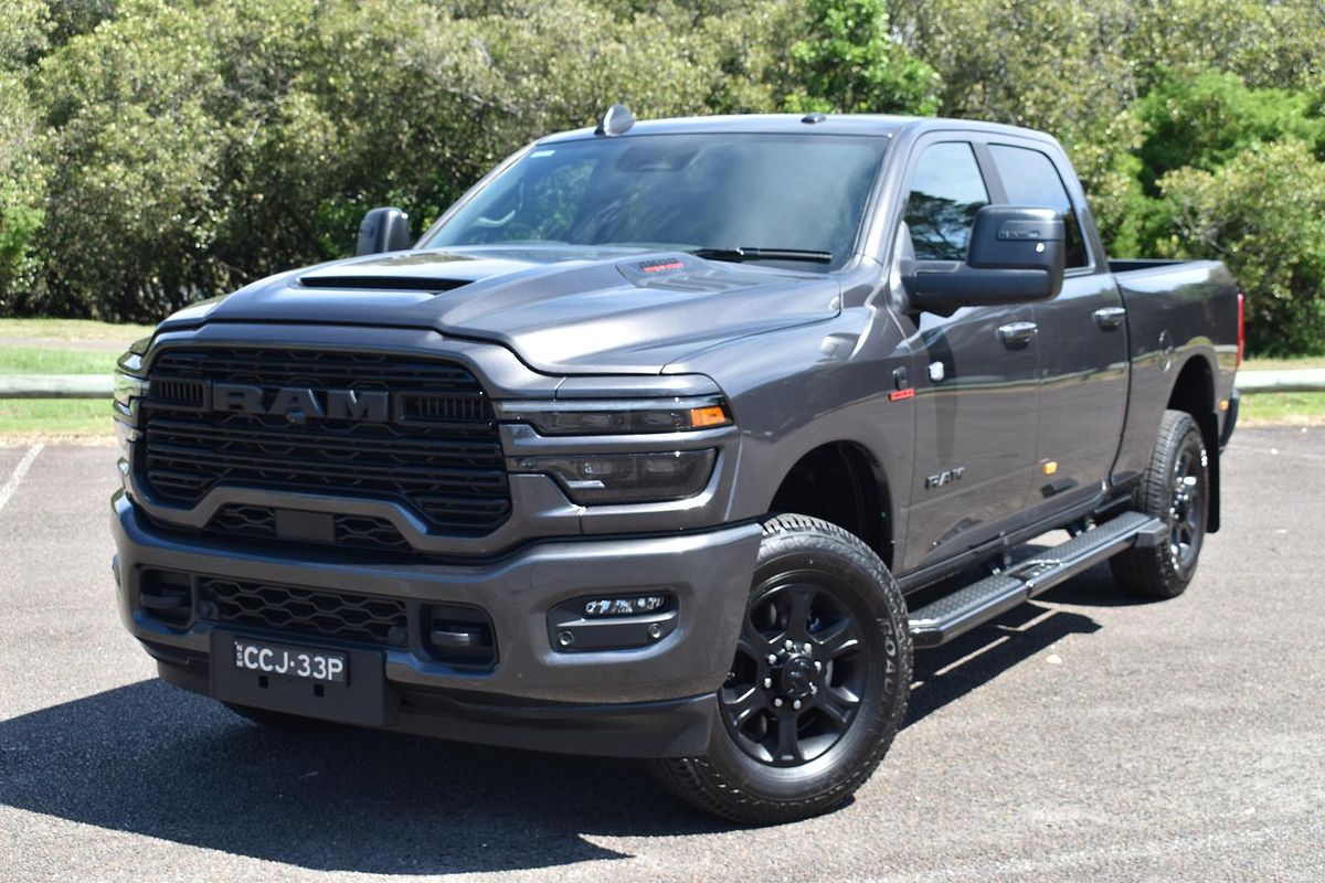 2026 RAM 2500 Laramie DJ 4X4