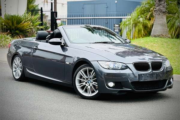 2007 BMW 3 Series 325i E93