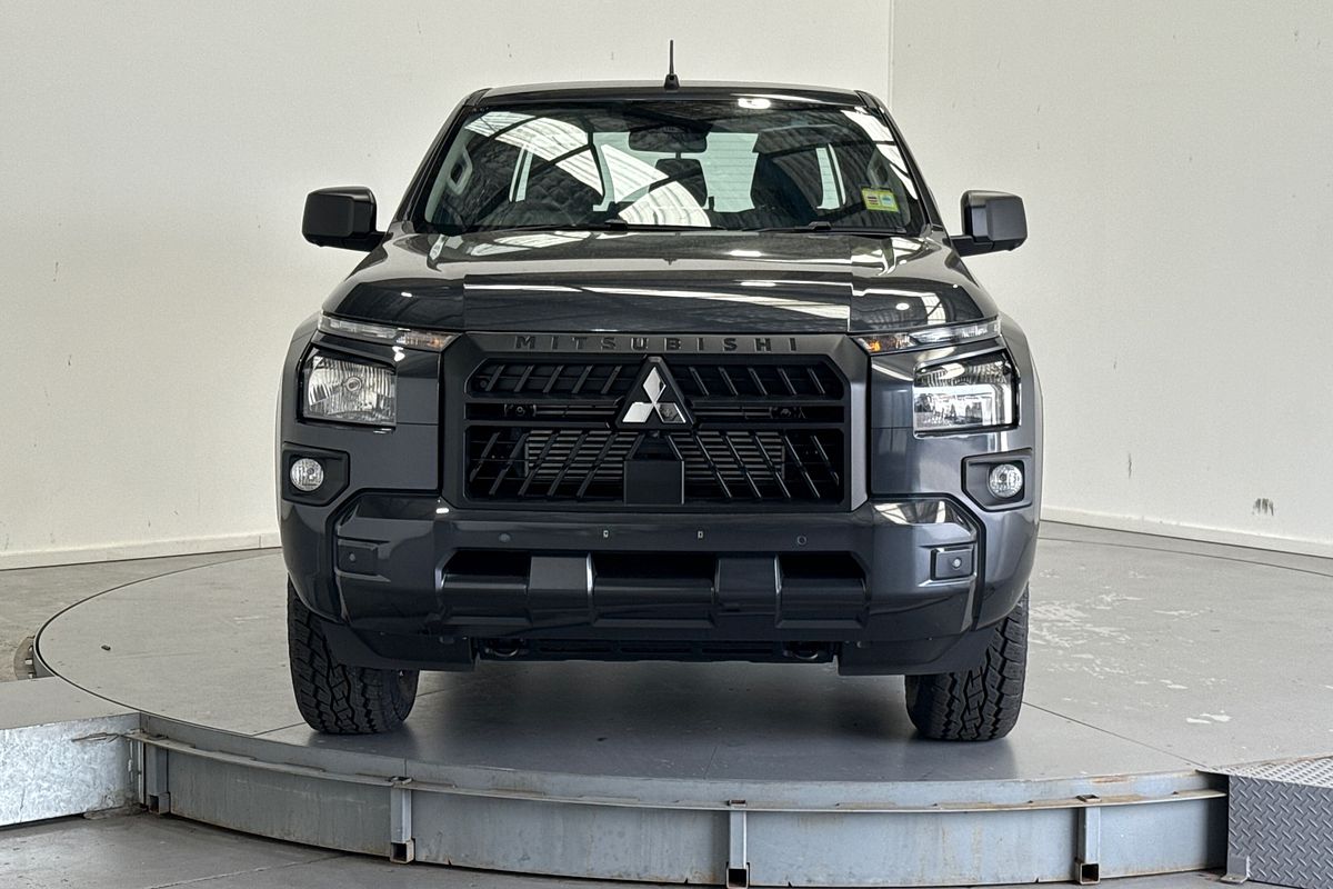 2025 Mitsubishi Triton GLX MV 4X4