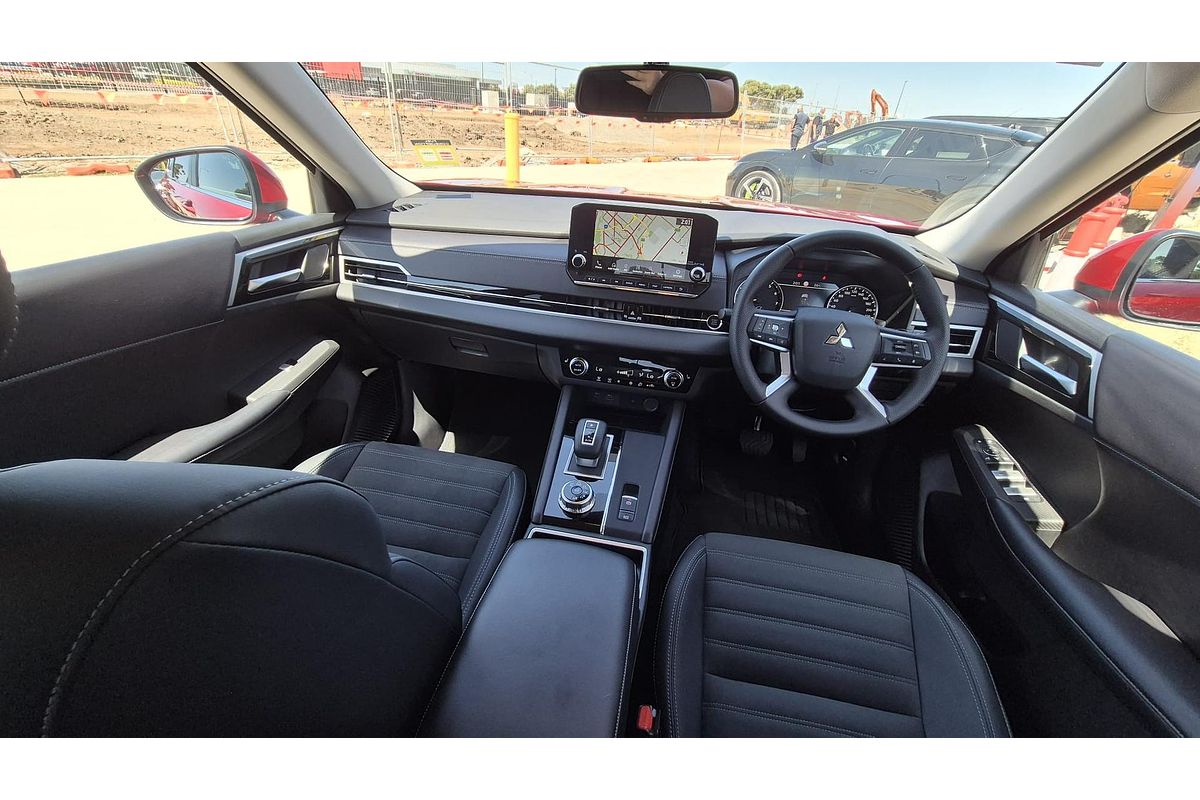 2025 Mitsubishi Outlander Aspire ZM