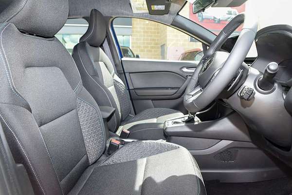 2025 Mitsubishi ASX LS XE thumb-8