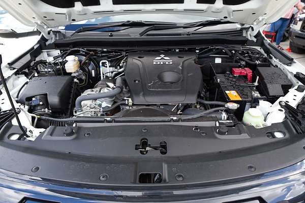 2024 Mitsubishi Pajero Sport Exceed QG thumb-7