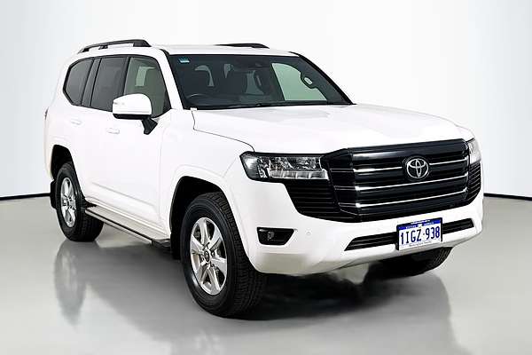 2024 Toyota Landcruiser GXL FJA300R