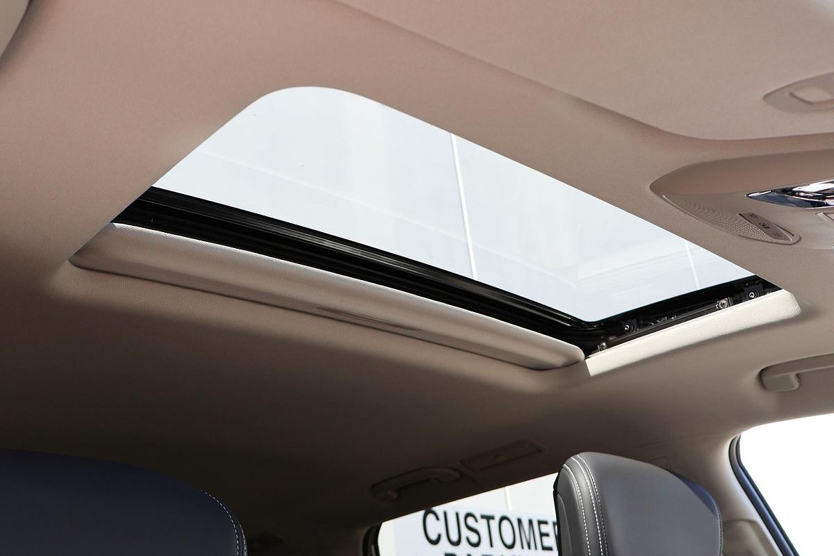 2025 LDV D90 Executive SV9A