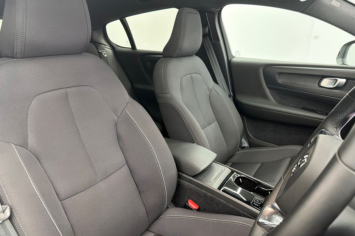 2023 Volvo C40 Recharge