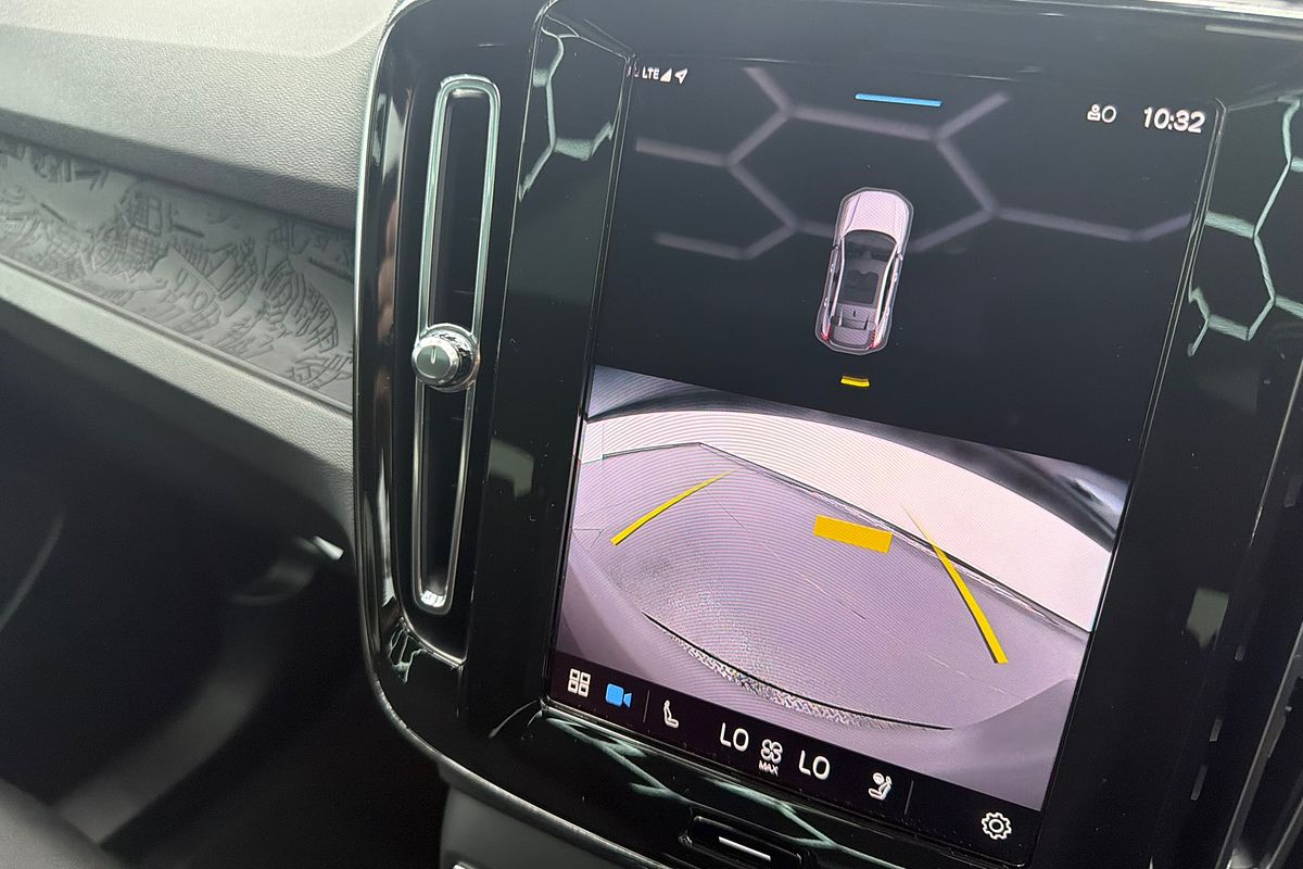 2023 Volvo C40 Recharge