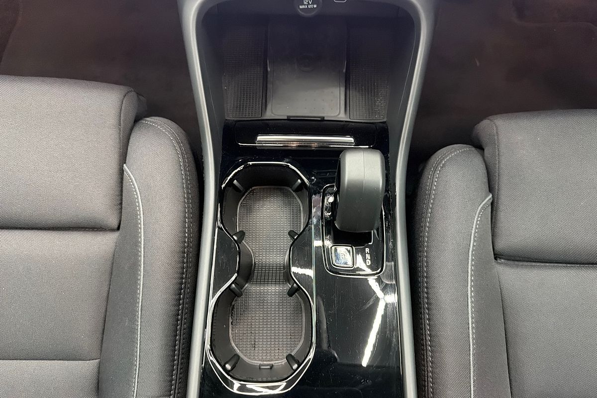 2023 Volvo C40 Recharge